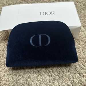 BRAND NEW DIOR BEAUTY POUCH 💙